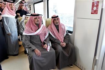 النائب الأول يعقد جلسة مباحثات رسمية مع وزير الداخلية السعودي