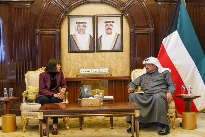 سمو رئيس مجلس الوزراء يستعرض مع سفير الولايات المتحدة سبل تعزيز العلاقات الثنائية في مختلف المجالات