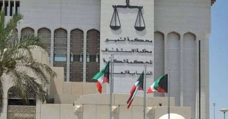 #الجنايات: حبس موظف في المرور ومواطن و3 «بدون».. 5 سنوات. في قضية تزوير رخص مركبات مطلوبة للأقساط