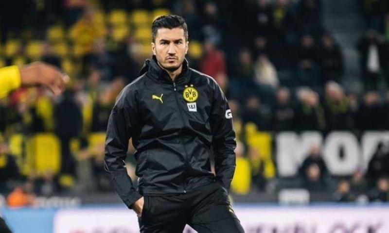 «دورتموند» يقيل مدربه نوري شاهين