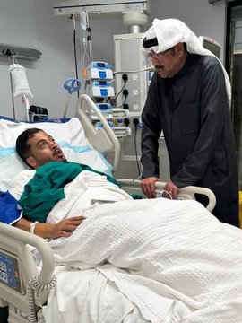 وزير الدفاع يطمئن على صحة المصابين في حادث تمرين ملاحظ الصحراء 4