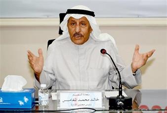 الهلال الأحمر الكويتي تقدم مليوني دينار لصالح حملة الغارمين