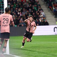 سان جيرمان يلامس لقب الدوري الفرنسي بسداسية في سانت إيتيان
