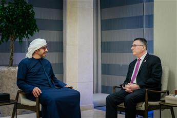 وزير خارجية الإمارات ونظيره الإسرائيلي يبحثان تطورات المنطقة
