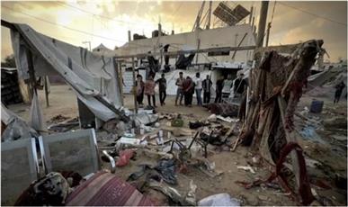 استشهاد عائلة فلسطينية في قصف للاحـتلال