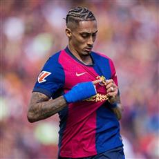 برشلونة يجدد عقد رافينيا حتى 2029