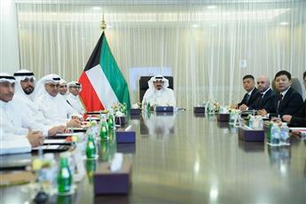 سمو رئيس الوزراء يستقبل رئيس مجلس إدارة الشركة الصينية المكلفة بتنفيذ مشاريع تطوير النظم البيئية بالكويت