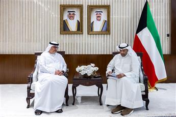 وزير الخارجية يتسلم رسالة خطية من وزير الدولة لشؤون الشباب الإماراتي