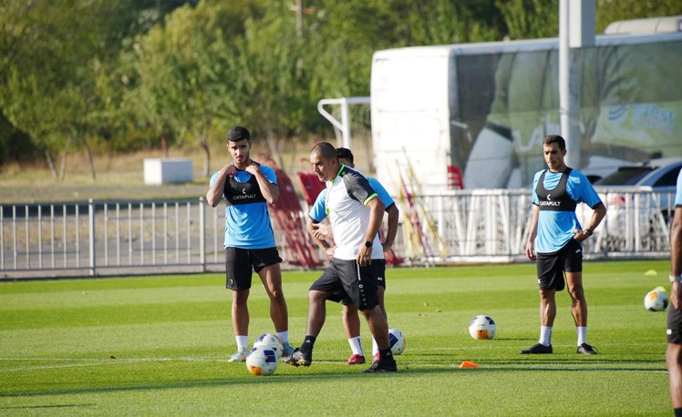 العربي يلتقي الجهراء والتضامن ودياً