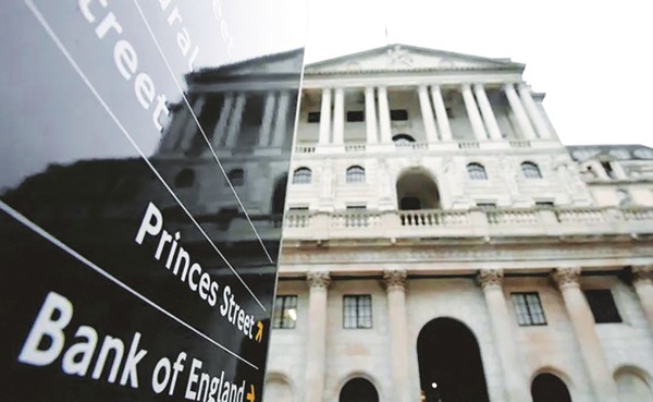 بنك إنجلترا يثبت أسعار الفائدة عند 4%