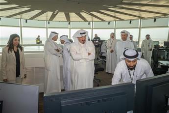 سمو رئيس مجلس الوزراء يفتتح برج المراقبة والمدرج الثالث في مطار الكويت الدولي