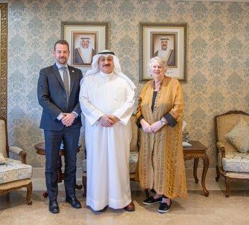 وزير الصحة يبحث مع رئيسة الصندوق العالمي لمكافحة الإيدز والسل والملاريا تعزيز التعاون