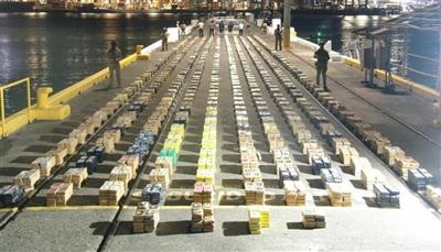 اعتراض قارب يحمل 13 طناً من الكوكايين قبالة سواحل بنما