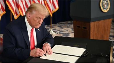 ترامب يوقّع على قانون يخصص 900 مليار دولار للاستراتيجية الدفاعية 