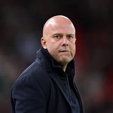 ليفربول أمام اختبار فني صعب.. تساؤلات حول مستقبل سلوت مع تراجع النتائج