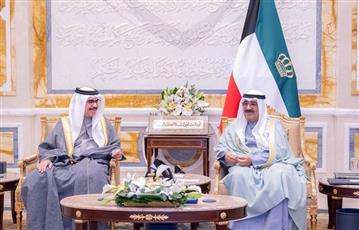 سمو الأمير يستقبل النائب الأول لرئيس الوزراء ووزير الداخلية البحريني