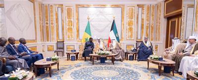سمو الأمير يستقبل الرئيس السنغالي