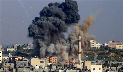 استشهاد فلسطينية وإصابة آخرين بقصف للاحتلال على غزة