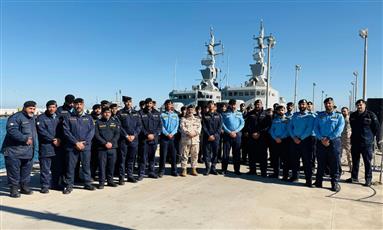 زورق القوة البحرية «قاروه» يتوجه إلى قطر للمشاركة في «ديمدكس 2026» 