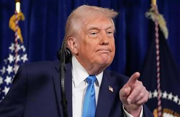 ترامب: «الناتو» مدين لي بوجوده ولولاي لانهار