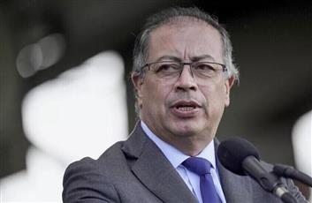 رئيس كولومبيا يتوجه إلى واشنطن للقاء ترامب وسط توتر سياسي متصاعد