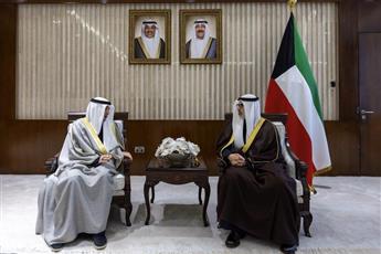 وزير الخارجية يستقبل الأمين العام لمجلس التعاون