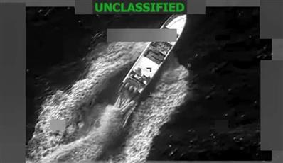 الجيش الأمريكي: قتيلان جراء ضربة استهدفت قارباً لتهريب المخدرات