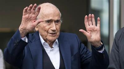 بلاتر ينتقد نظام كأس العالم 2026 ويصفه بـ«الأمر السيئ»