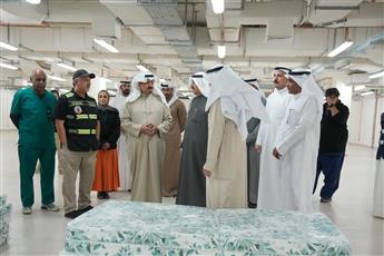 رئيس مجلس الوزراء يتفقد أحد ملاجئ الطوارئ برفقة وزير الصحة