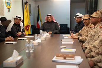 سمو ولي العهد يزور وزارة الدفاع ويشيد بجهود القوات المسلحة في حماية البلاد