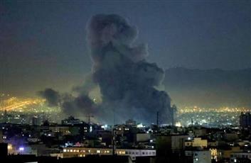 قصف مكثف على مناطق من العاصمة الإيرانية طهران