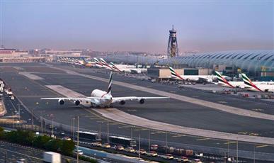 الإمارات: تعليق احترازي للرحلات في مطار دبي الدولي