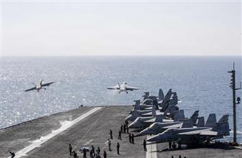 الجيش الإيراني يعلن استهداف حاملة الطائرات الأمريكية «أبراهام لينكولن» بصواريخ كروز