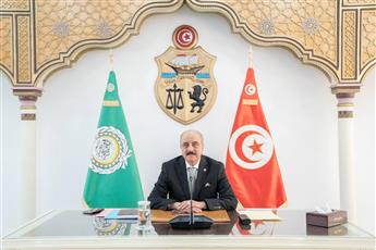 النفطي يعلن تضامن تونس مع دول الخليج في مواجهة الاعتداءات التي تهدد أمنها واستقرارها وسيادتها