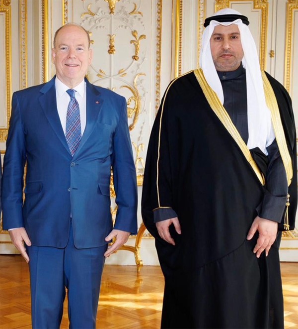 سفيرنا في باريس قدم أوراق اعتماده سفيراً غير مقيم لدى موناكو #يوم_الجمعة 