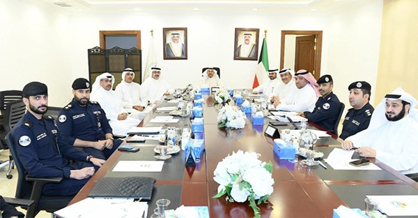 محافظو الكويت: تطوير آليات التنسيق والتكامل لتعزيز كفاءة الأداء المؤسسي خلال الظروف الراهنة #مصفاه_ميناء_الاحمدي 
