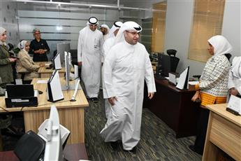 وزير الإسكان يدشن المرحلة الثانية من خدمة الاتصال المرئي لمستفيدي الرعاية السكنية عبر «سهل»