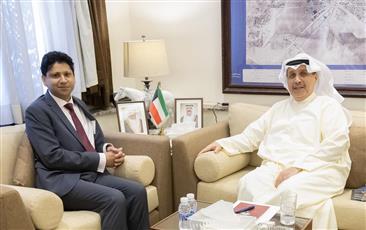 سمو الأمير يتسلم رسالة خطية من ملك بريطانيا