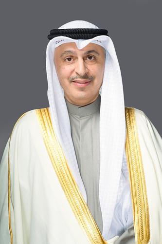 وزير التجارة يصدر قراراً بشأن دعم التكاليف الإضافية لضمان استمرارية إمدادات السلع الأساسية