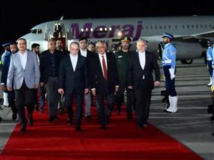 وزير الخارجية الإيراني في إسلام آباد