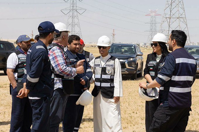 وكيل #الكهرباء يتفقد عملية إصلاح آخر الخطوط المتضررة جراء #العدوان_الإيراني_الآثم