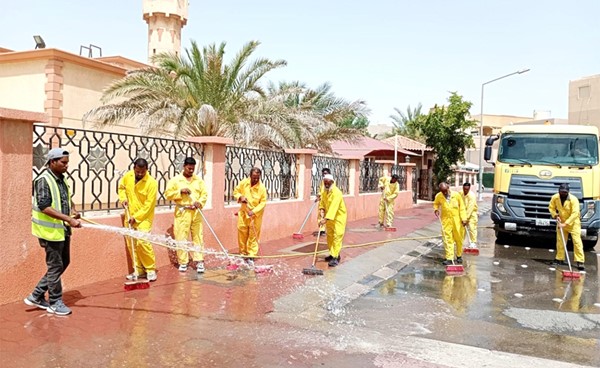 «البلدية» تُكثِّف استعداداتها لعيد الأضحى: 1170 عامل نظافة و530 حاوية لخدمة المصلين في مختلف المساجد