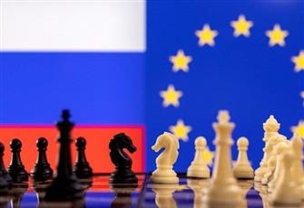 المملكة المتحدة والاتحاد الأوروبي يفرضان عقوبات إلكترونية على 24 فردًا وكيانًا روسيا