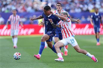 فرنسا تتجاوز باراغواي بشق الأنفس وتضرب موعدا مع المغرب في ربع النهائي