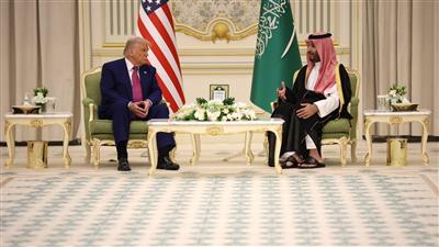 ولي العهد السعودي يدعو ترامب إلى تغليب الحوار لخفض التصعيد في المنطقة