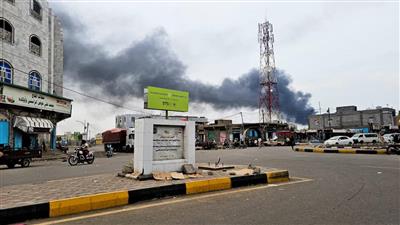 الجيش اليمني: 7 قتلى و30 مصابًا في هجوم حوثي على المخا