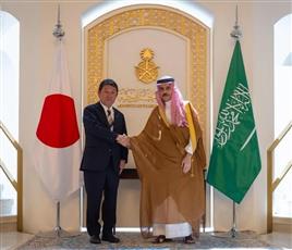 السعودية تؤكد ضرورة بقاء هرمز وباب المندب وجميع الممرات البحرية مفتوحة وآمنة