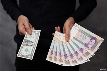 مليونا ريال للدولار.. سقوط تاريخي للعملة الإيرانية