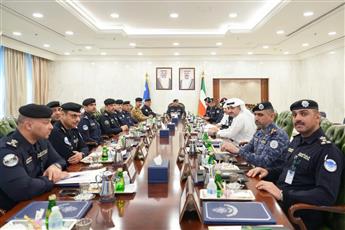 الوهيب ترأس اجتماعاً مع قياديي «الداخلية»: سرعة إنجاز المهام وتعزيز التنسيق والتكامل بين القطاعات