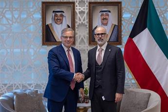 وزير الخارجية يبحث مع مساعد وزير الخارجية الأمريكي تعزيز العلاقات الثنائية والتطورات الإقليمية والدولية
